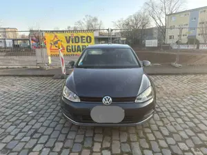 Volkswagen Golf 2.0 TDI BlueMotion Technology DSG Allstar Bild 2