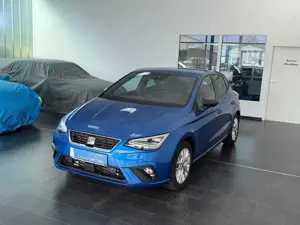 SEAT Ibiza FR, PDC, Kamera, Full Link, Alu, div. Assist., Nav