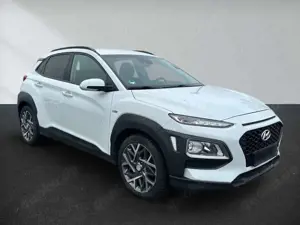 Hyundai KONA 1.6 GDI DCT Hybrid Trend Allwetter Navi Kamera Bild 2
