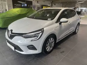 Renault Clio INTENS TCe 90PS