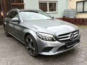 Mercedes-Benz C 300 e T-Modell Avantgarde  Benzin Hybrid Plugin