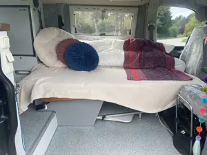 Volkswagen T5 California VW T5 2.5 TDI Camper mit Hochdach – Automatik mit neuem Getriebe Bild 4