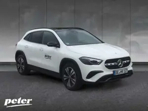 Mercedes-Benz GLA 200 Progressive Edition, Distronic, AHV Bild 5
