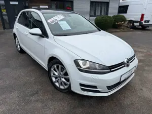 Volkswagen Golf VII Lim. Highline/PANO/VOLLLED/WEBASTO/ACC/