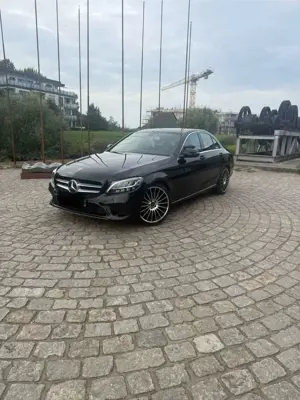 Mercedes-Benz C 220 d 9G-TRONIC AMG Line