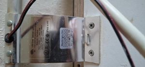 Badezimmer Spiegelschrank mit LED Beleuchtung