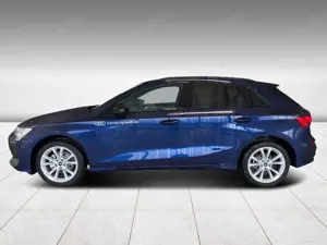 Audi A3 2.0 TDI S line S tronic Nav ACC LED Bild 5