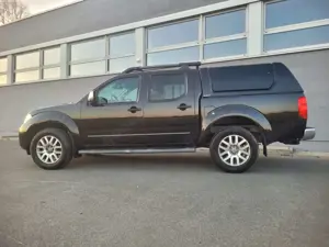 Nissan Navara Double Cab LE 4X4 Aut.-HARDTOP-19% Mwst ausw-AHK !