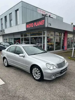 Mercedes-Benz C 220 C Limousine C 220 CDI Bild 2