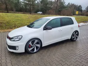 Volkswagen Golf GTI Golf 2.0 GTI Steuerkette Fahrwerk Reifen neu