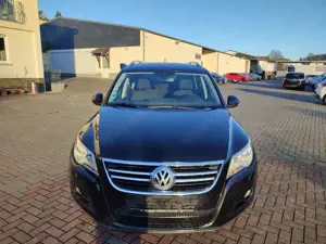Volkswagen Tiguan 2,0 Diesel 4x4 Euro 5*AHK* 8 Fach bereift *KLIMA* Bild 4