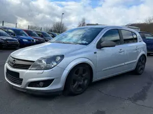 Opel Astra H 1.9 CDTI Lim. Innovation "110 Jahre" PDC Bild 2