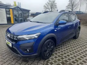 Dacia Sandero Stepway Expression Automatik CVT Bild 2