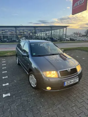 Skoda Fabia Fabia Combi 1.4 16V Combi Automatik Elegance