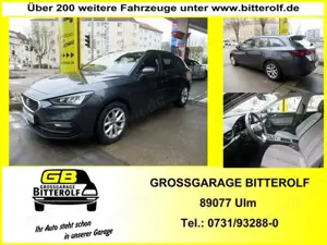 SEAT Leon ST 2.0TDI DSG Style Navi/Virt/SHZ/LED/PDC