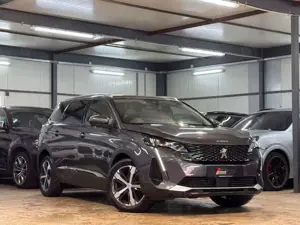 Peugeot 5008 Allure 7SITZ*LEDER*AHK*TOTW*360°*SPUR*1.H