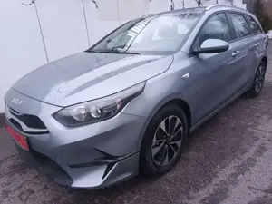 Kia Ceed SW / cee'd SW CEED SPORTWAGON 1.5T-GDI 7DCT NAVI+GARANTIE 2033