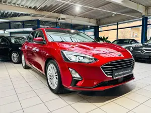 Ford Focus Lim. 1.0 Titanium*LED*Navi*DAB*ACC*