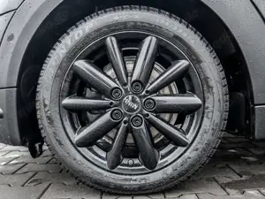 MINI One PANO NAVI LED PDC V+H DAB Parkass. Tempomat Bild 4