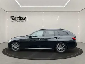BMW 330 d Touring xDrive Aut. M Sport+LED+SHZ+PDC+KLI Bild 2