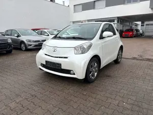 Toyota iQ iQ +*ERSTE HAND*AUTOMATIK*SITZHEIZUNG*