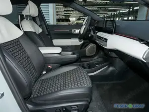 Kia EV4 Fastback 81 FWD GT Line DWP COM CON GLASDACH Bild 4