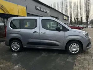 Opel Combo Life E Edition **Allwetter/Kamera/Multim** Bild 2