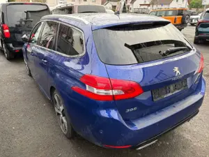 Peugeot 308 SW GT Bild 3