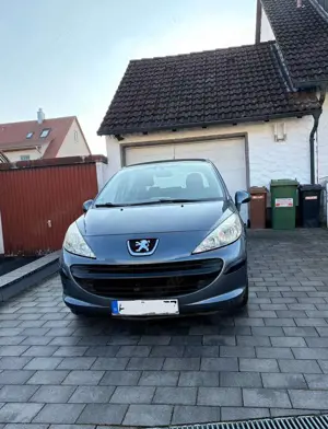 Peugeot 207 Tendance Bild 2