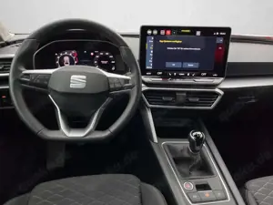 SEAT Leon 1,5 TSI FR RFK/LED/NAVI/PDC/SItzheizung vo. Bild 3