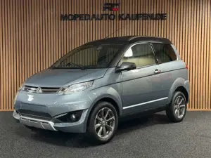 Aixam Crossover XXL / Multi-Media / Kubota Motor / Rückfahrkame