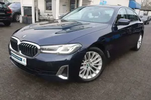 BMW 520 520d Aut. Luxury Line|NAVIGATION|R-CAM|LEDER|
