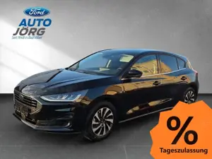 Ford Focus Titanium 1.0 EcoBoost Hybrid *Automatik*Panoramada