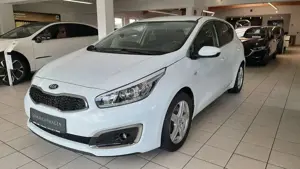 Kia Ceed / cee'd 1.4 VVT UEFA Euro Dream Team Edition