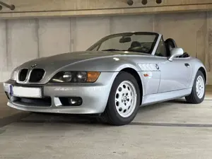 BMW Z3 1.8 - Serviceheft lückenlos el. Dach Alarm
