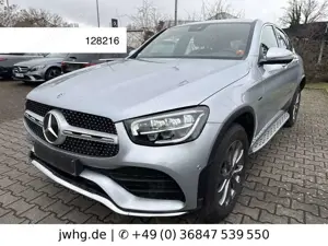 Mercedes-Benz GLC 300 de COUPE 4M AMG DISTRONIC | KAMERA | 20"