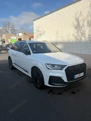 Audi Q7 50 TDI quattro tiptronic competition plus