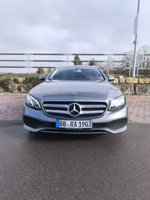 Mercedes-Benz E 200 E-Klasse T-Modell Diesel d T 9G-TRONIC