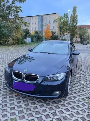 BMW 320 320i Coupe