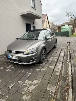 Volkswagen Golf 1.4 TSI BlueMotion Technology DSG Highline