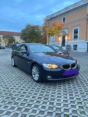 BMW 320 320i Coupe Bild 3