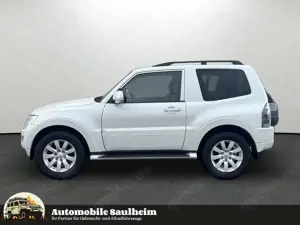 Mitsubishi Pajero 3.2 DI-D Edition 100*NUR 144TKM*XENON*AHK Bild 2