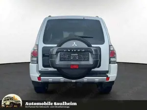 Mitsubishi Pajero 3.2 DI-D Edition 100*NUR 144TKM*XENON*AHK Bild 4