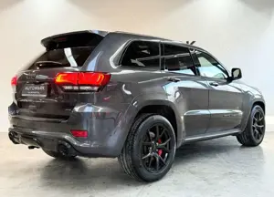Jeep Grand Cherokee 6.4 V8 HEMI SRT*PANO*KAMERA*HK* Bild 5
