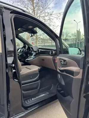 Mercedes-Benz V 300 V-Klasse Diesel d lang 4Matic 9G-TRONIC Edition MARCO POLO LUXURY