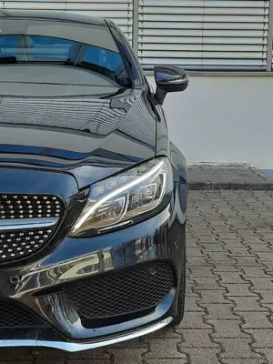 Mercedes-Benz C 200 Coupe/3xAMG Line/LED/Kam/Leder/18"