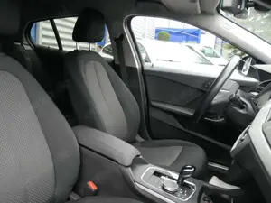 BMW 120 120d Aut. Advantage LED Kamera Top Zustand!   ! Bild 2