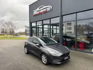 Ford Fiesta Cool  Connect-Automatik-Sitzhei-PDC-Temp