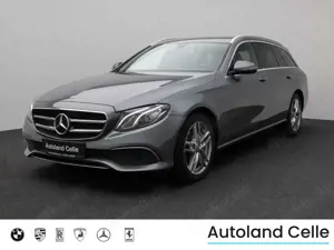 Mercedes-Benz E 300 de Avantgarde Kamera AHK LED Standhzg AHK