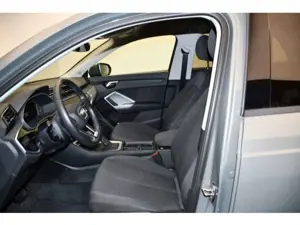 Audi Q3 35 TFSI S-tronic advanced LED/AHK Bild 3